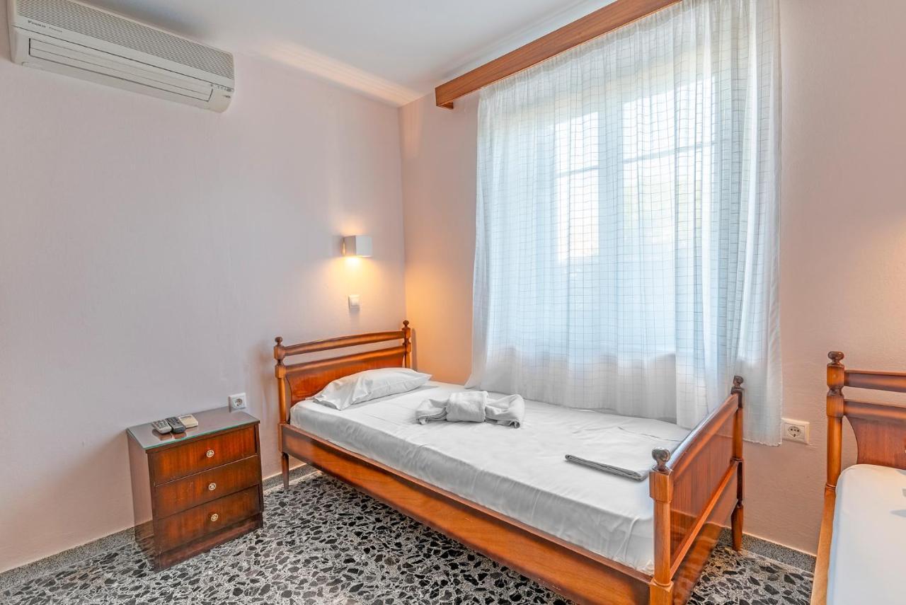 La Skala Eressos Holiday Apartments Екстер'єр фото